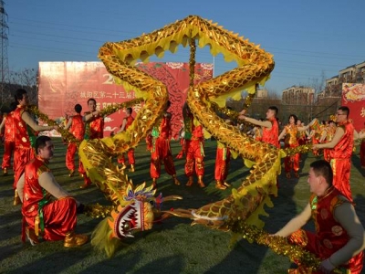 热烈祝贺我社区《幸福欢歌吉祥年》节目荣获“幸福欢歌”城阳街道2017年民间艺术节最佳组织奖